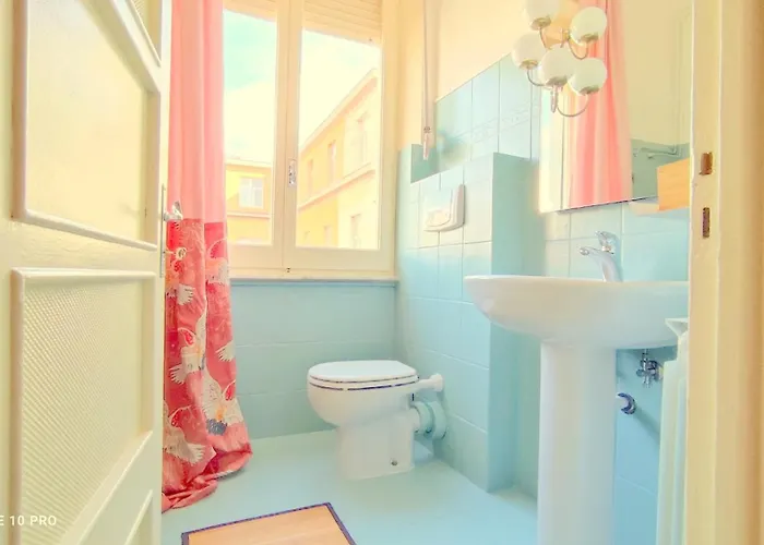 Jolie Гостьовий будинок Ла-Спеція